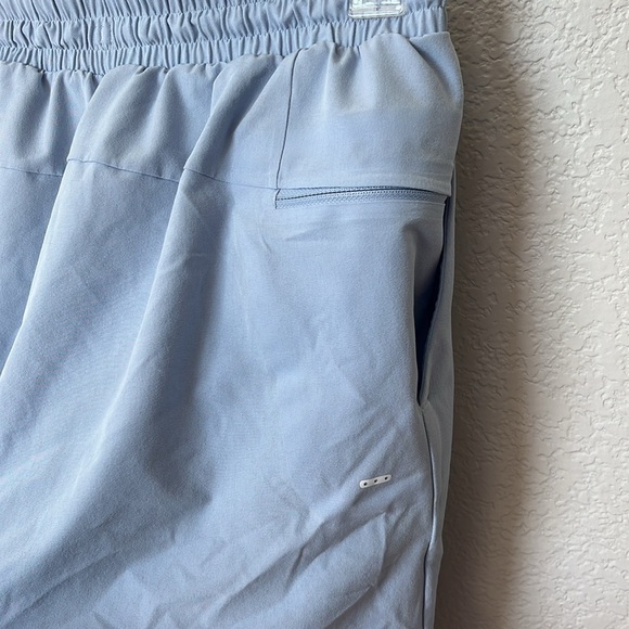 Lululemon Men Athletic Shorts with Liner Blue size Small - Picture 5 of 12